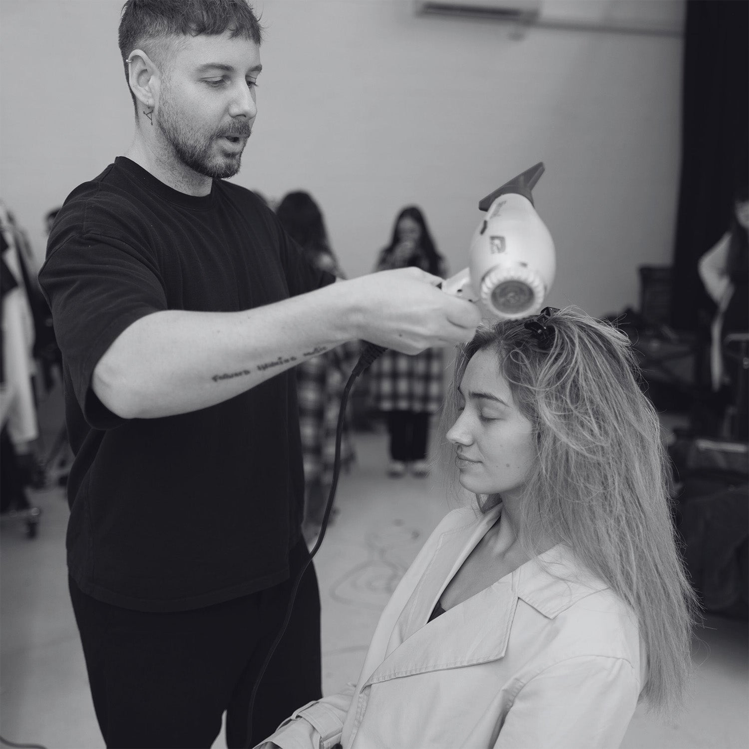 How to Keep Your Salon Fully Booked All Year Round