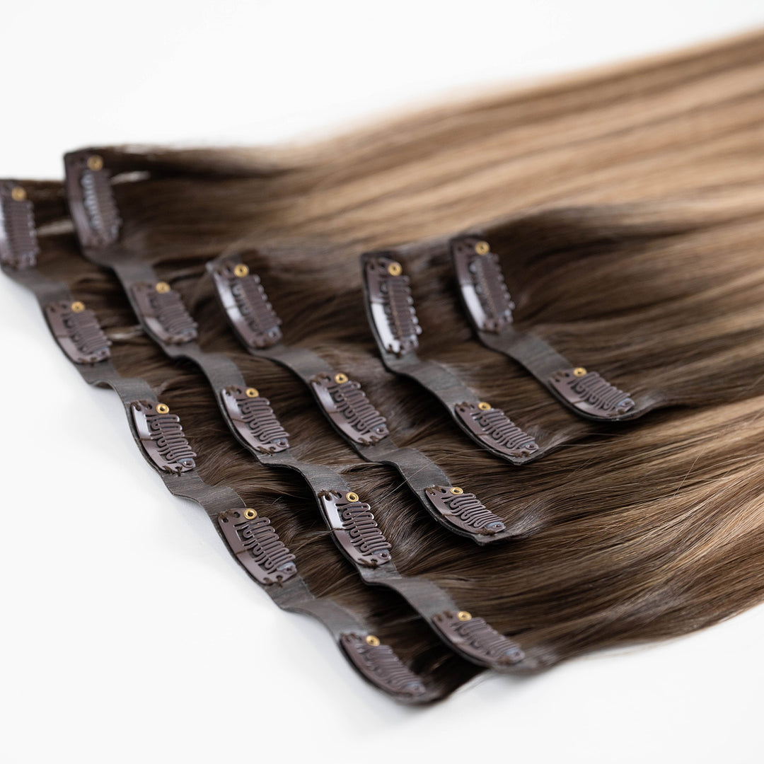 Clove Straight Seamless Clip-In Extensions